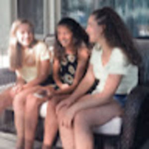 Meet your Posher, Nina